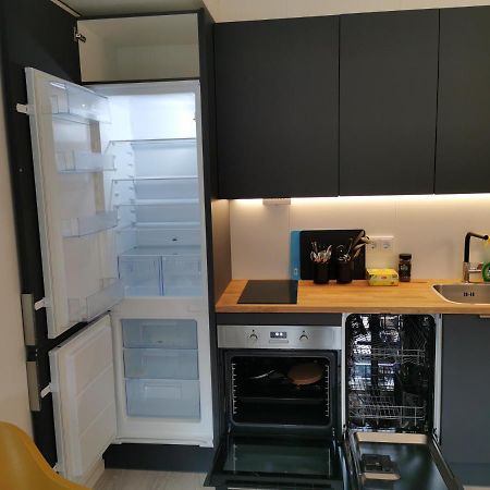 Lofoten Studio Apartment, Vestermyrveien 11 スヴォルヴァール エクステリア 写真