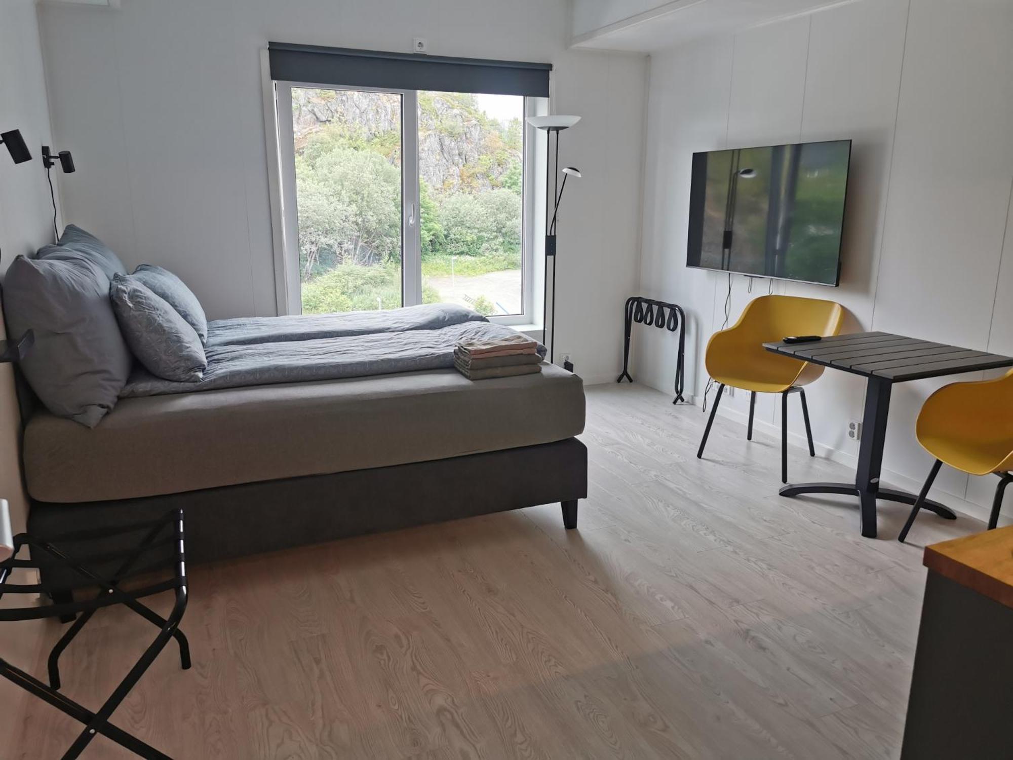 Lofoten Studio Apartment, Vestermyrveien 11 スヴォルヴァール エクステリア 写真